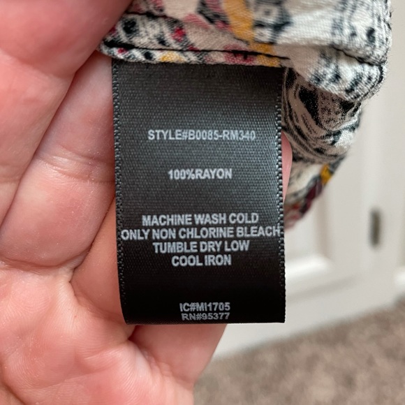 Sanctuary Dashiki Craft Shell Sleeveless Top Sz M - Picture 10 of 13